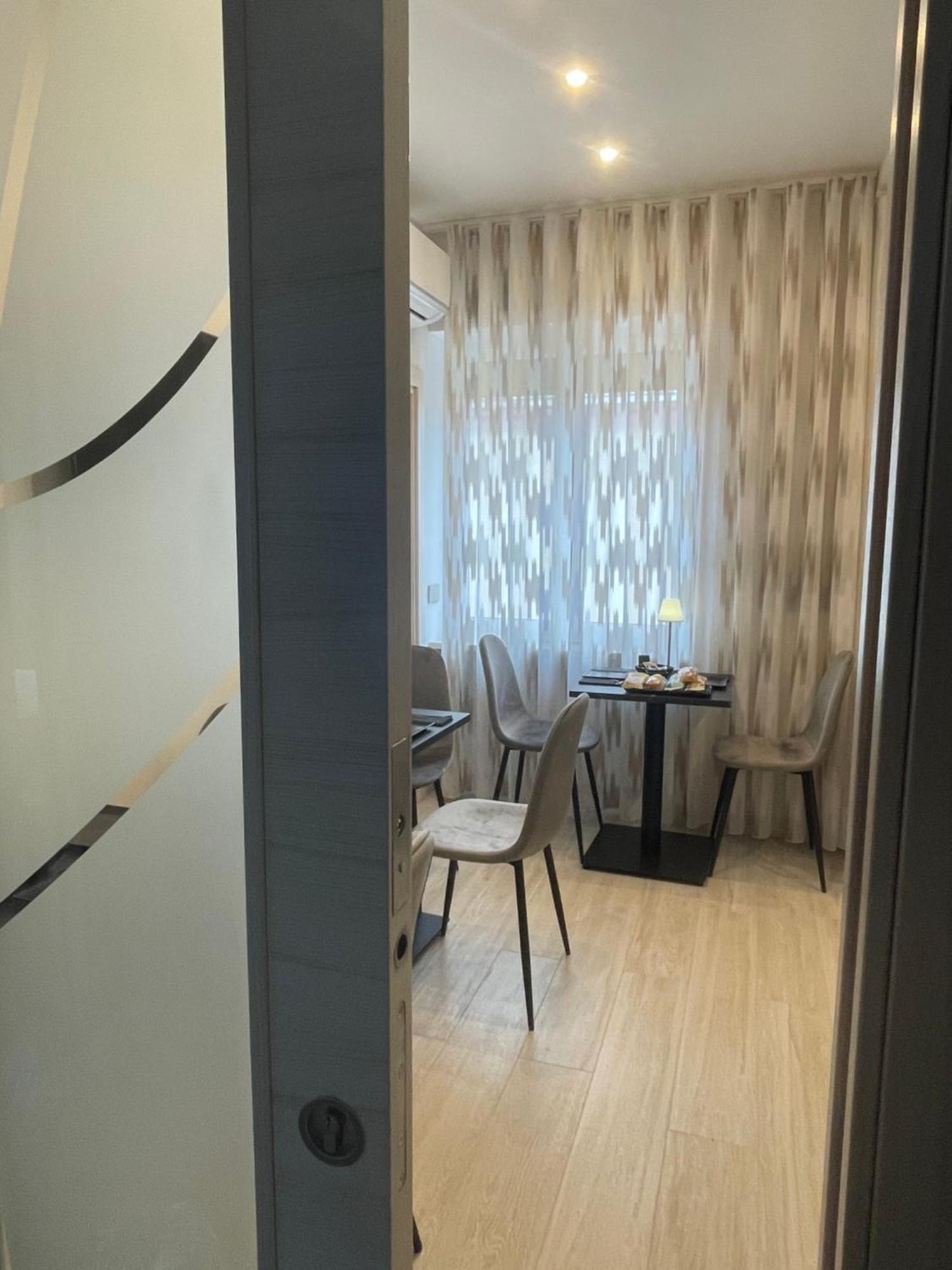 Ro&ro Luxury Frühstückspension Neapel